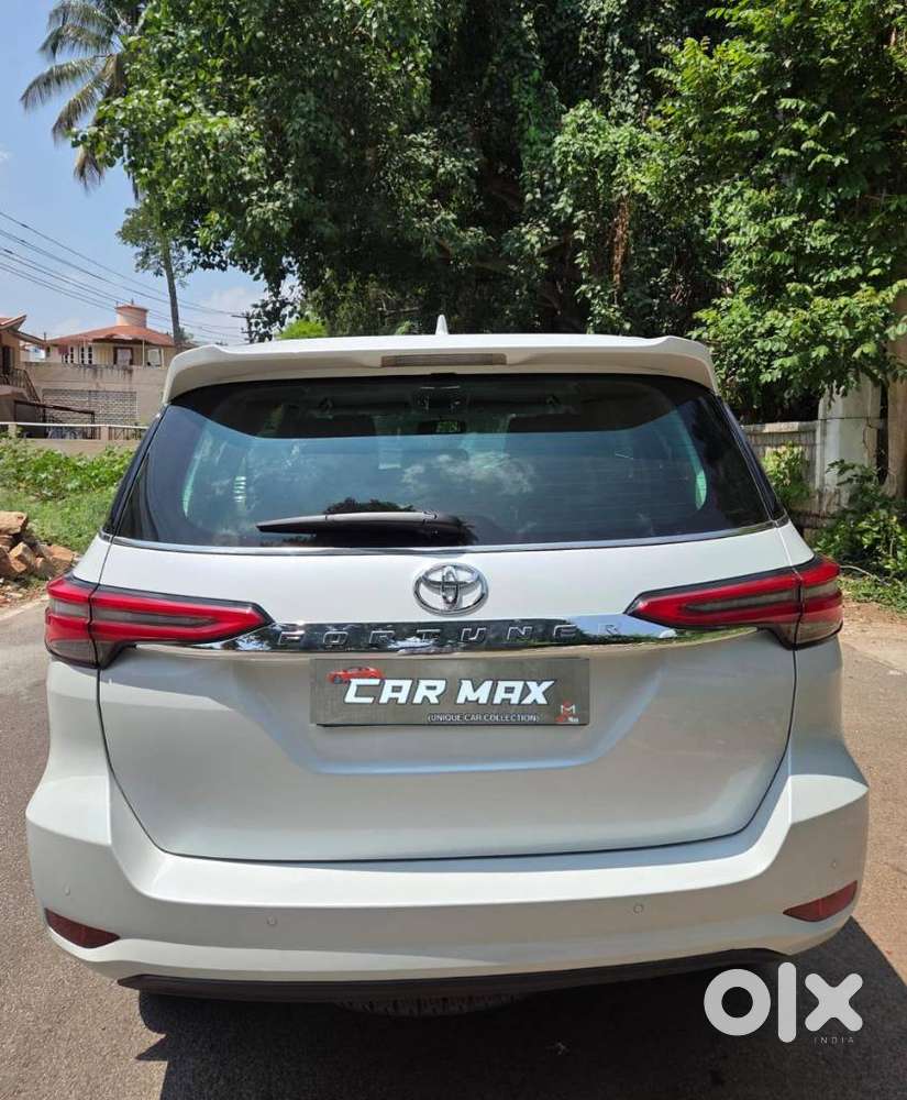 Toyota Fortuner [2021-ongoing] 2.8 2wd Diesel At, 2023, Diesel