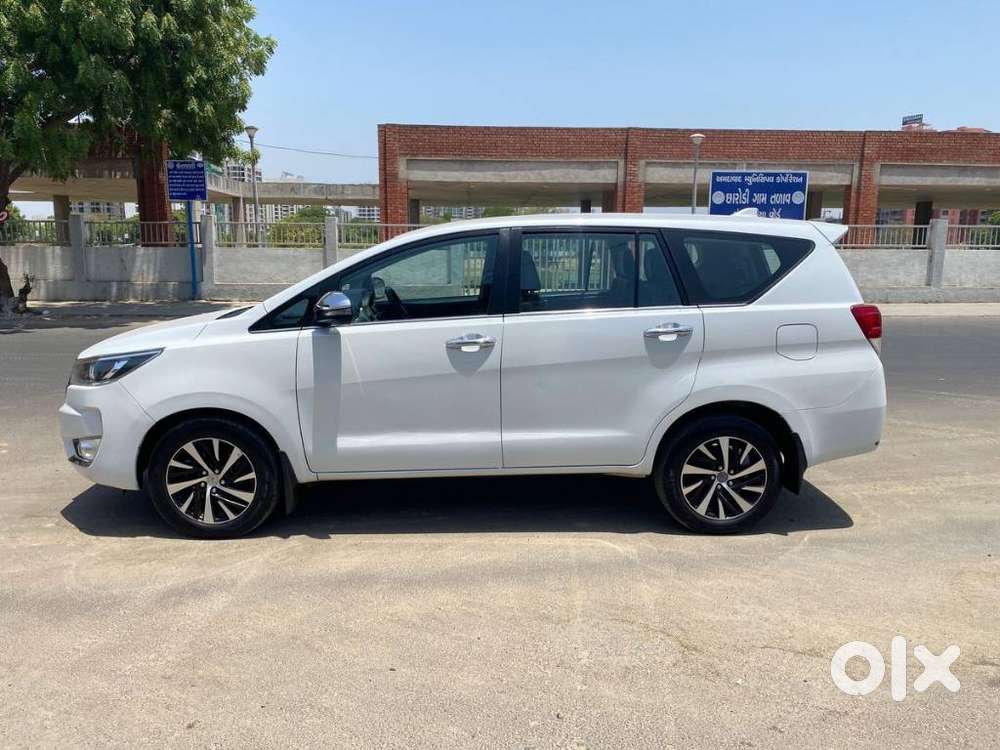 Toyota Innova Crysta Zx 2.4 Diesel 7 Seater, 2024, Diesel
