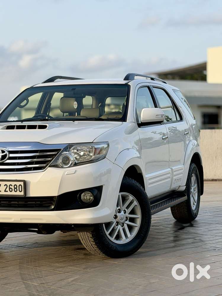 Toyota Fortuner 2011-2016 4x2 4 Speed At, 2014, Diesel