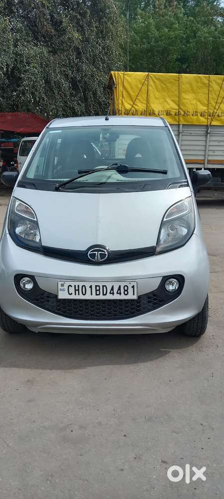 Tata Nano Genx Xta, 2015, Petrol