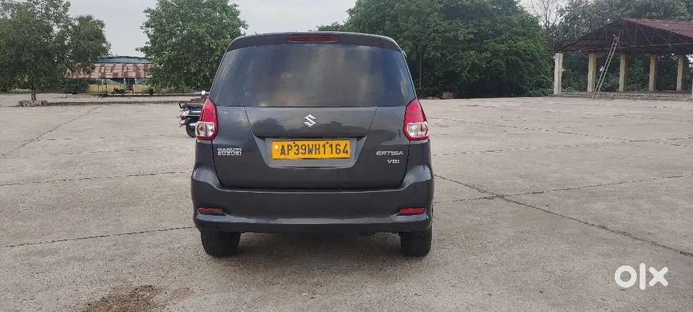 2012 Maruti Suzuki Ertiga Vdi Diesel Manual Car