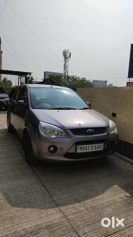 2009 Model Ford Fiesta 1.6 Exi ( Petrol + Cng )