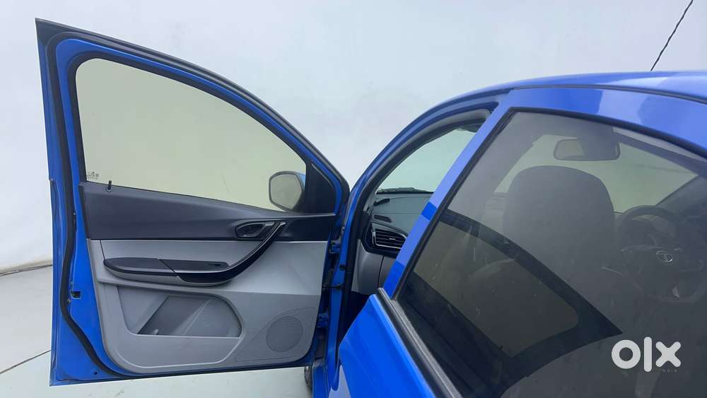 Tata Tiago 1.2 Revotron Xt Option, 2020, Petrol