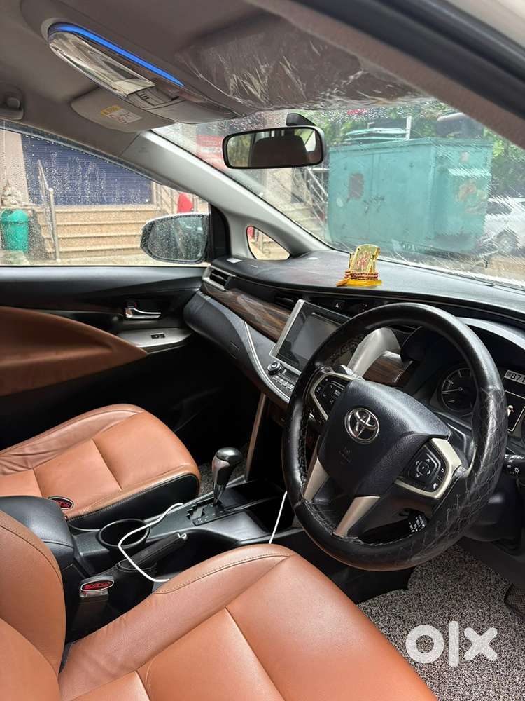 Toyota Innova Crysta 2018