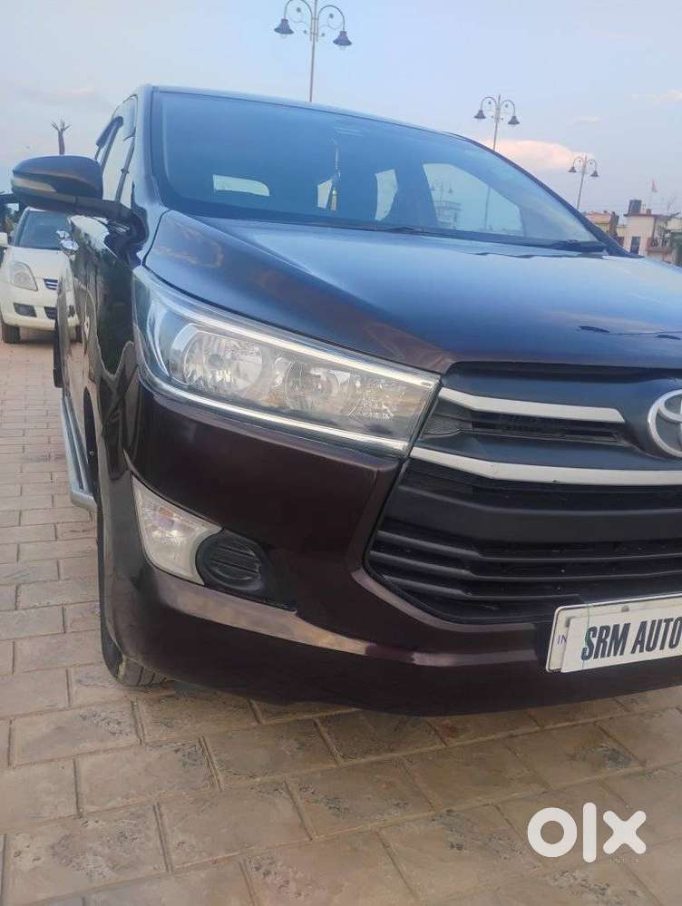Toyota Innova Crysta 2.4 Gx Mt 8s, 2017, Diesel