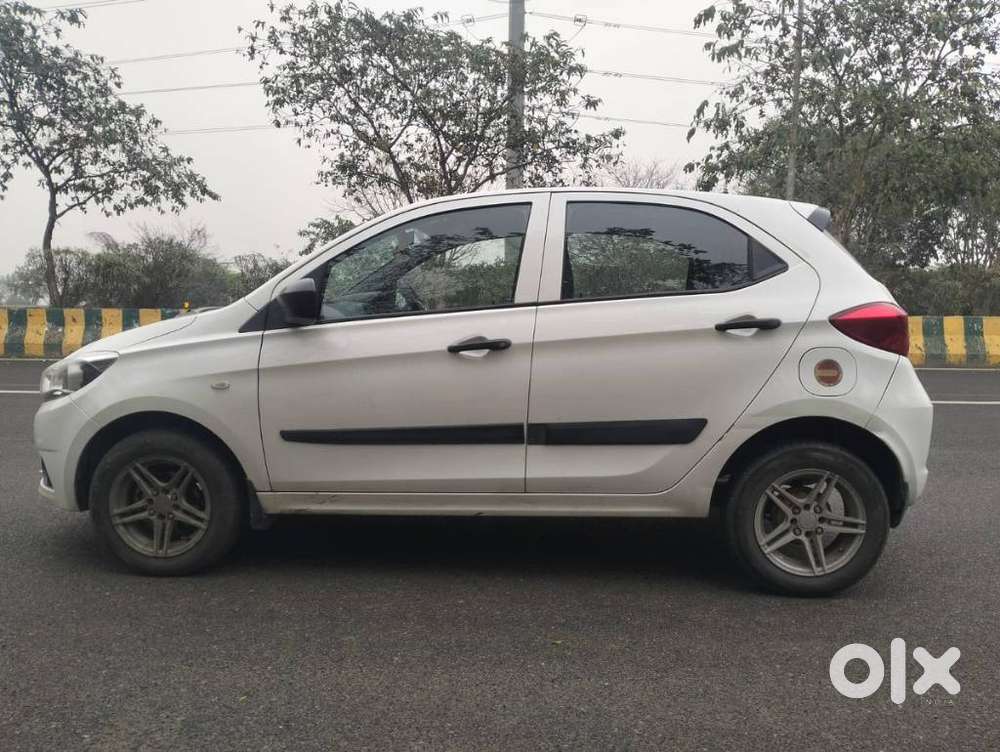 Tata Tiago 1.2 Revotron Xm, 2019, Petrol