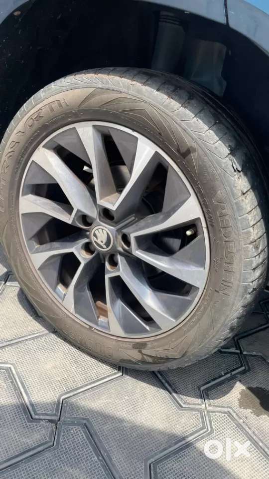 Skoda Karoq 1.5 Tsi, 2020, Petrol