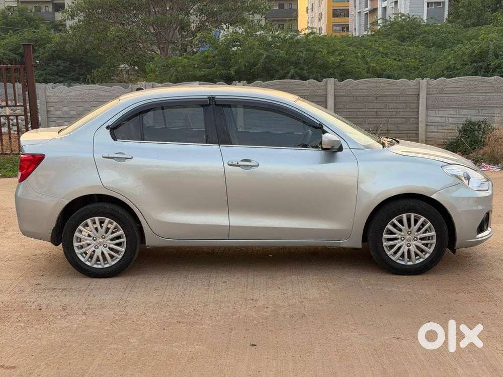 Maruti Suzuki Dzire 1.2 Zxi, 2023, Petrol