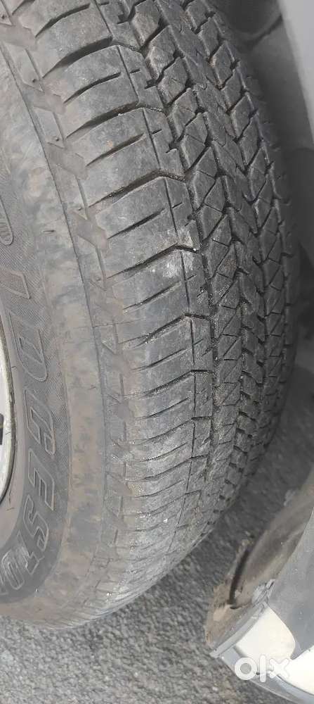 Xuv 500 W10 7 Seater