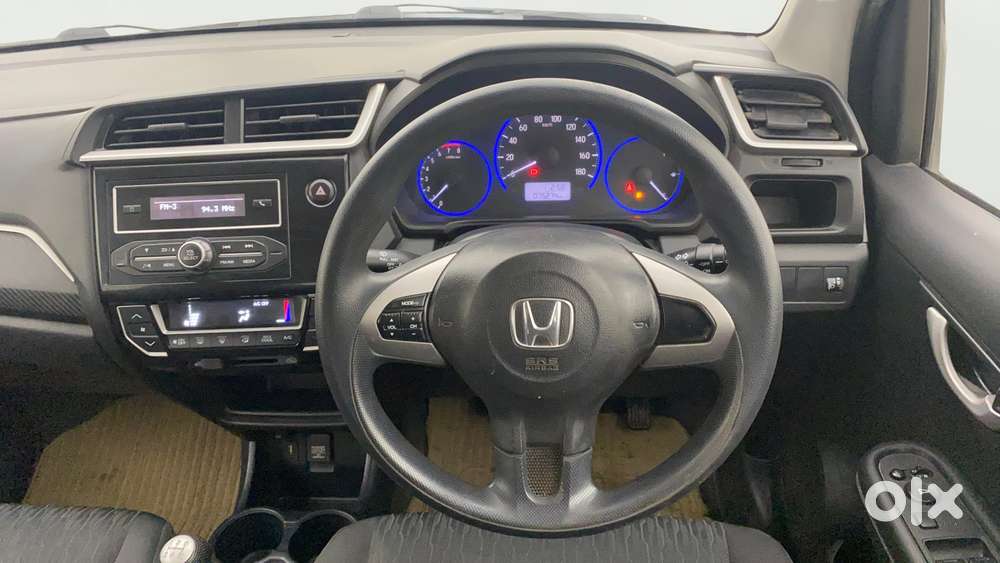 Honda Brio Vx Mt, 2017, Petrol