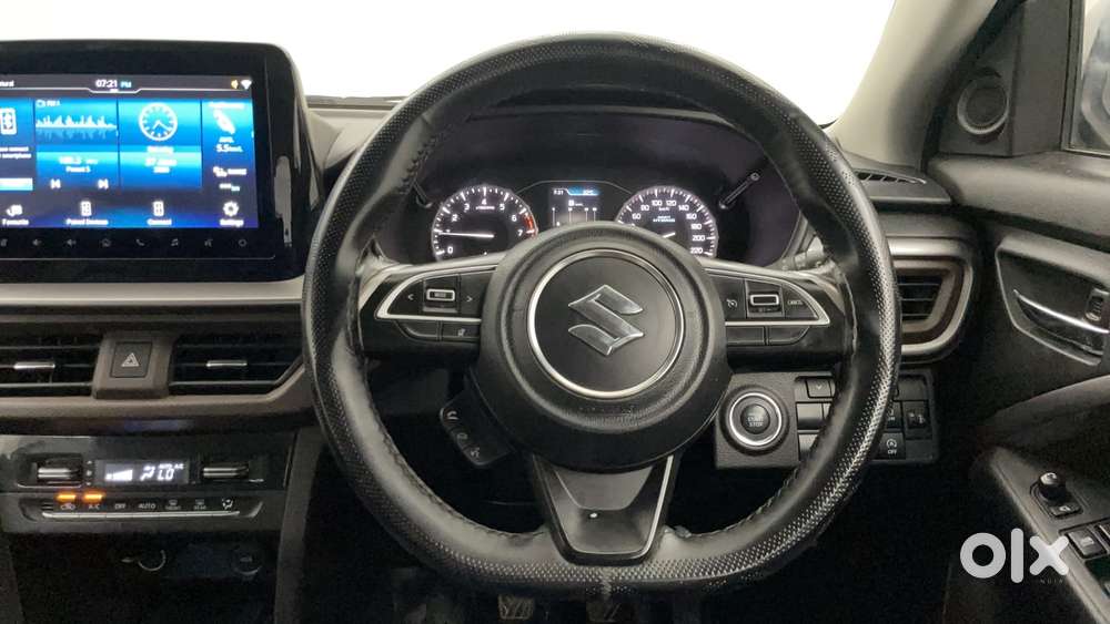 Maruti Suzuki Vitara Brezza 1.5 Zxi Plus At Dual Tone, 2022, Petrol