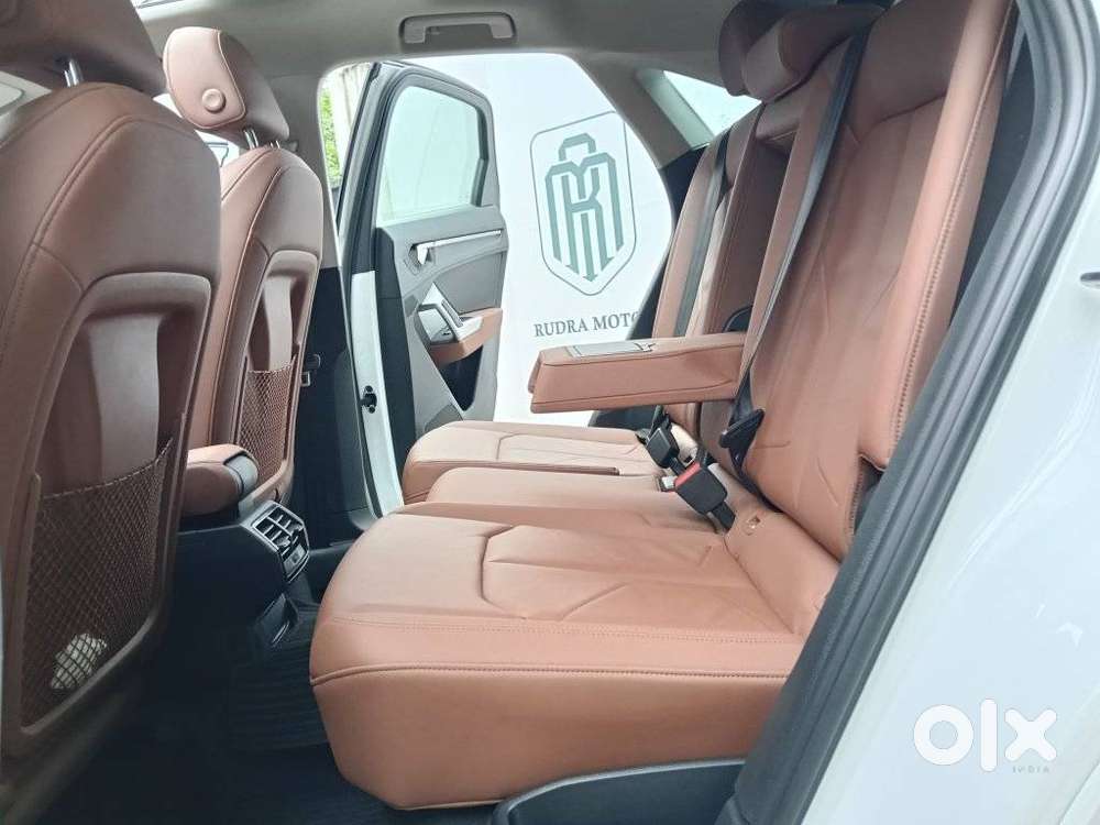Audi Q3 40 Tfsi Premium Plus, 2025, Petrol