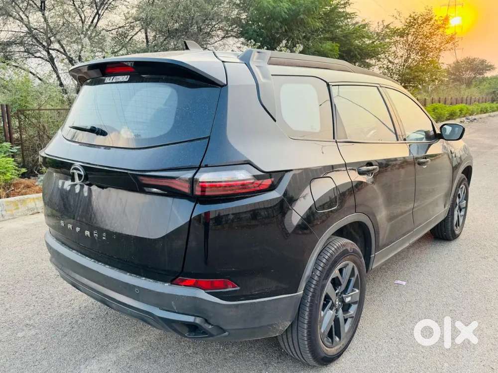 Tata Safari Xza Black Edition