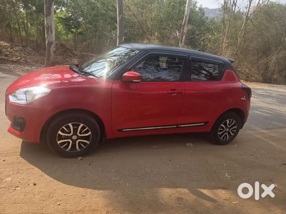 Maruti Suzuki Swift 2022 Petrol 70000 Km Driven