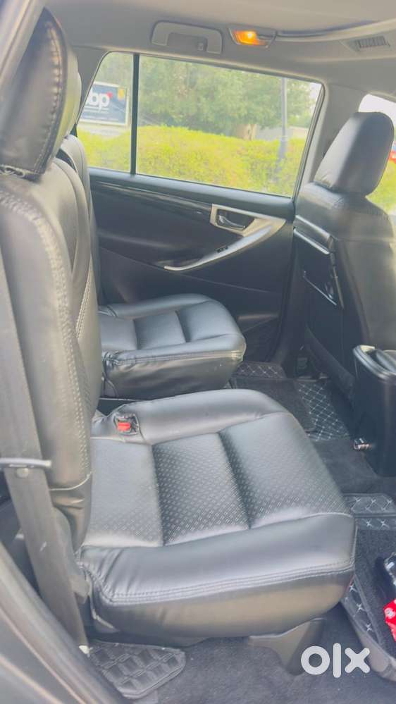 Toyota Innova Crysta 2.4 V, 2018, Diesel