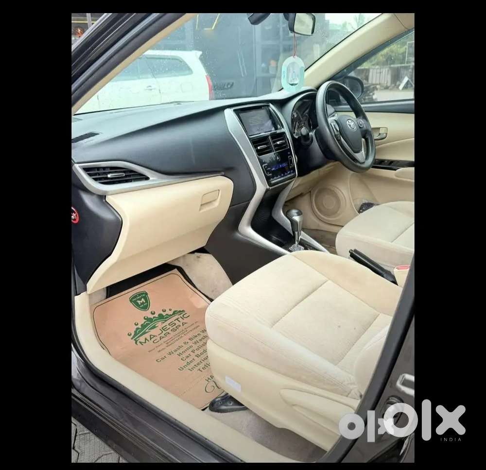 Toyota Yaris 1.5 V 2019 Petrol Automatic