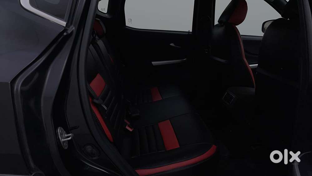 Nissan Magnite 1.0 Xv Premium Turbo Cvt, 2021, Petrol