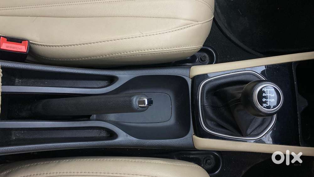 Honda City 1.5 V 5th Gen I-vtec Mt, 2021, Petrol