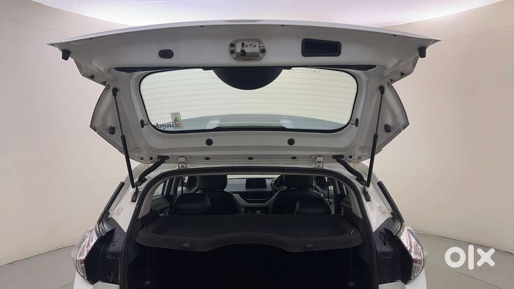 Tata Nexon 1.5 Revotorq Xza Plus S Amt, 2022, Petrol