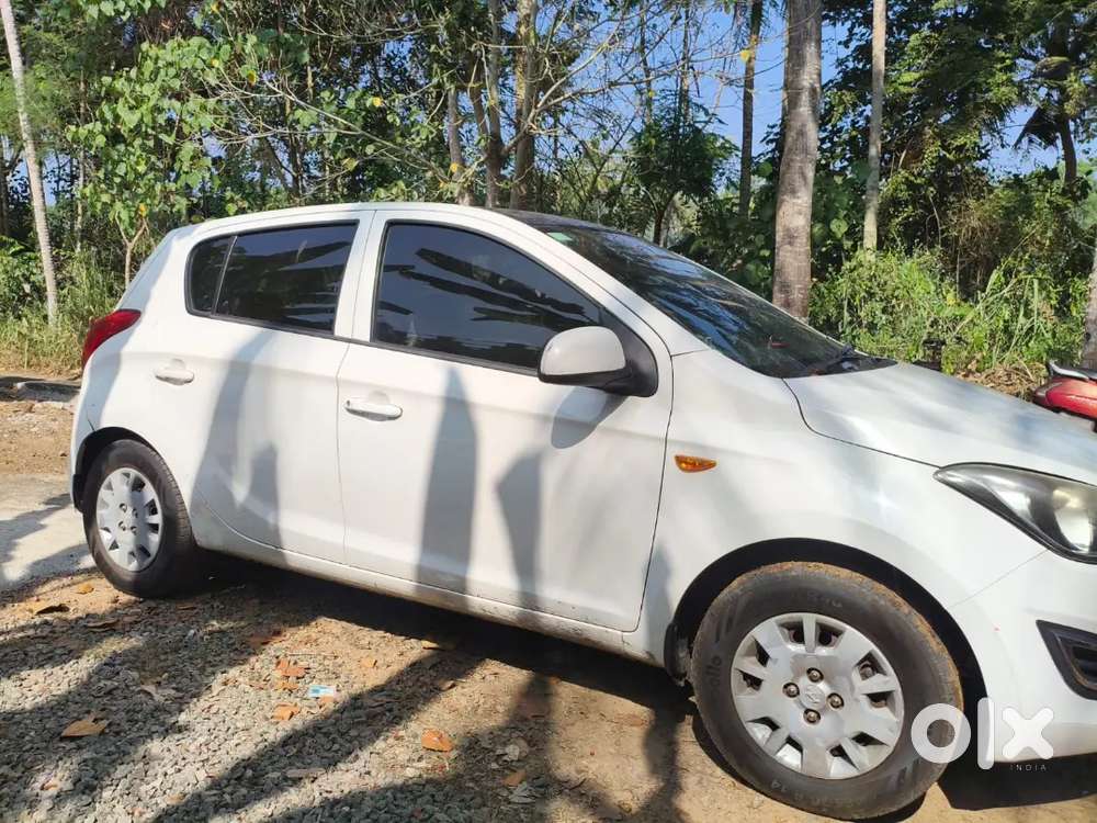 Hyundai I20 2012 Diesel 140000 Km Driven