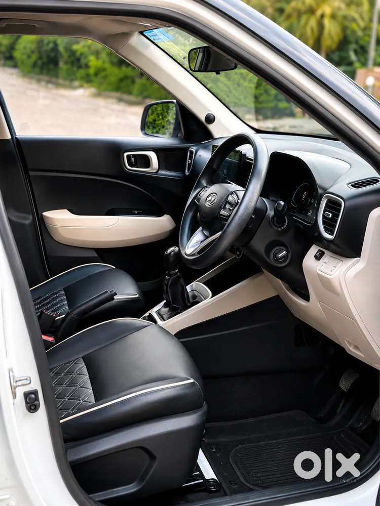 Hyundai Venue, 2024, Petrol
