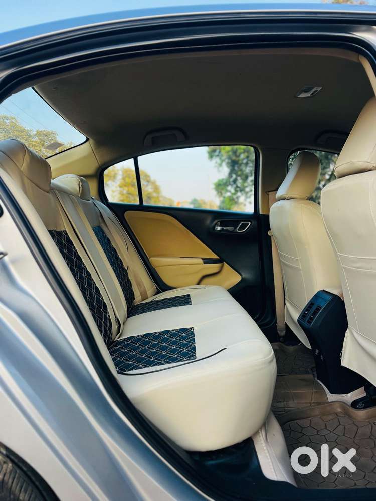 Honda City I-vtec V, 2018, Petrol