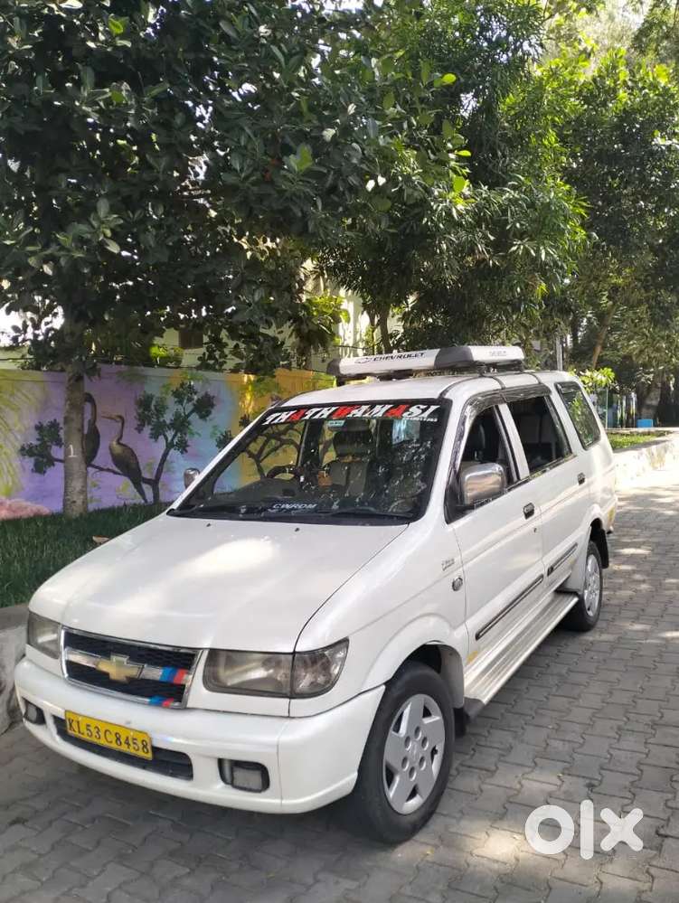 Chevrolet Tavera 2011 Diesel Well Maintained