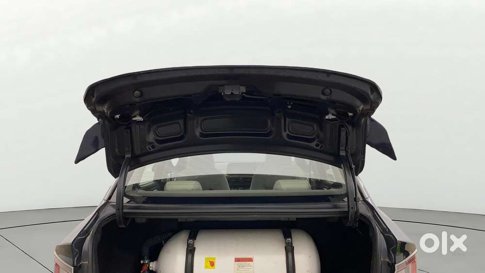 Hyundai Aura 1.2 Sx Cng, 2024, Cng & Hybrids