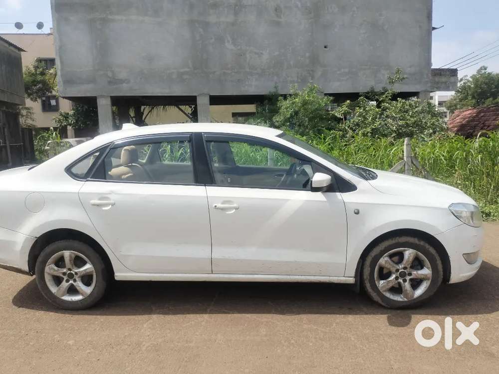 Skoda Rapid 2016 Year