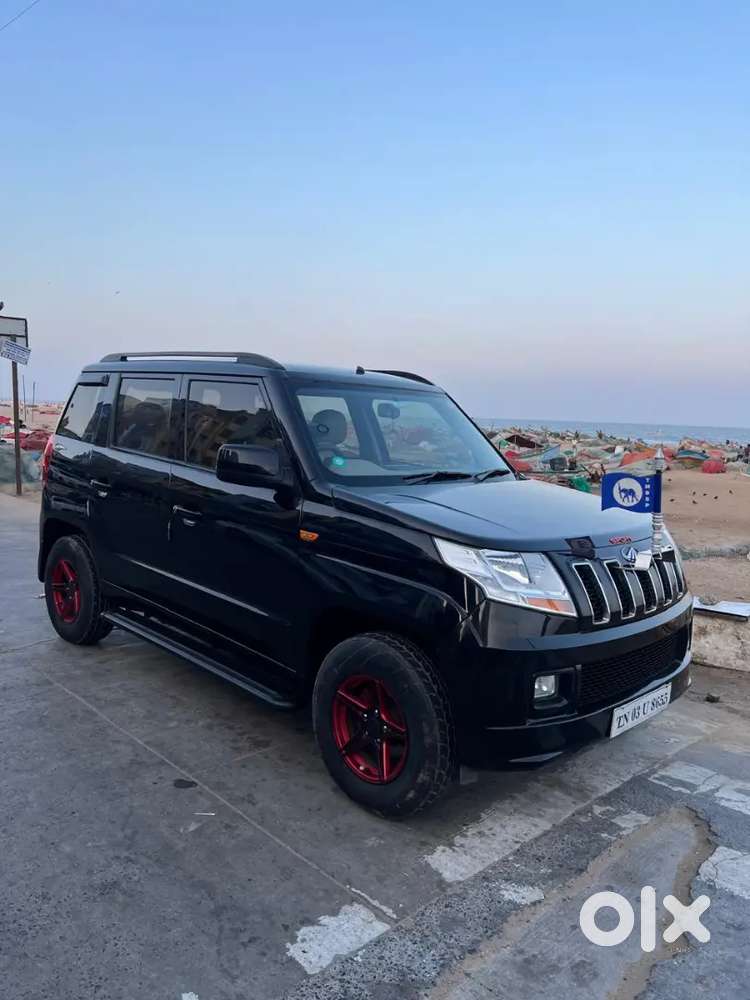 Mahindra Tuv 300 2017