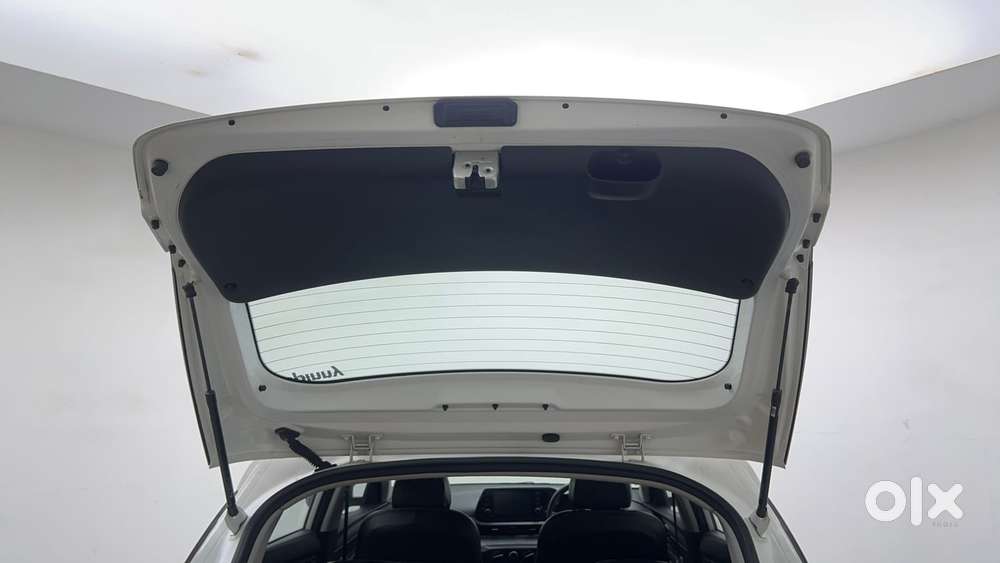 Hyundai I20 Sportz 1.2 Ivt, 2023, Petrol
