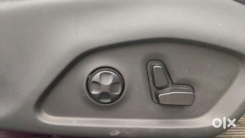 Jeep Compass Limited (o) 2.0 Diesel At, 2023, Diesel
