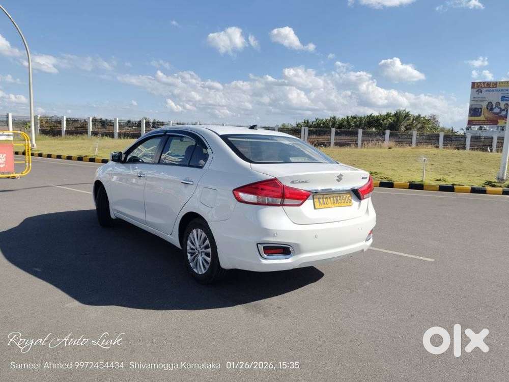 Maruti Suzuki Ciaz 1.5 Alpha Shvs Petrol, 2023, Cng & Hybrids