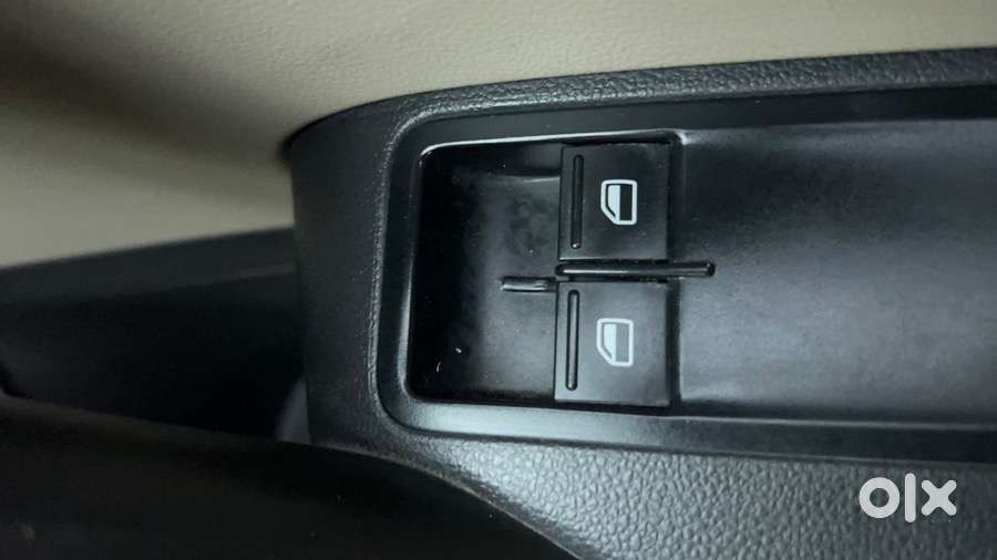 Volkswagen Polo 2013 Year