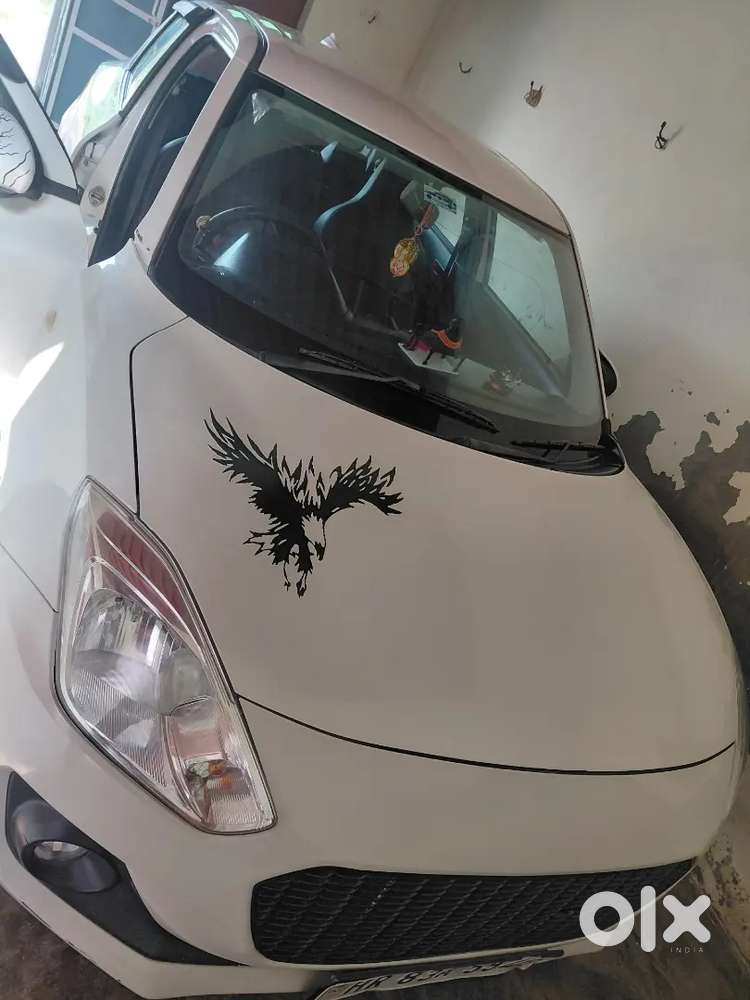 Swift Maruti Suzuki 2021 Petrol 70000 Km