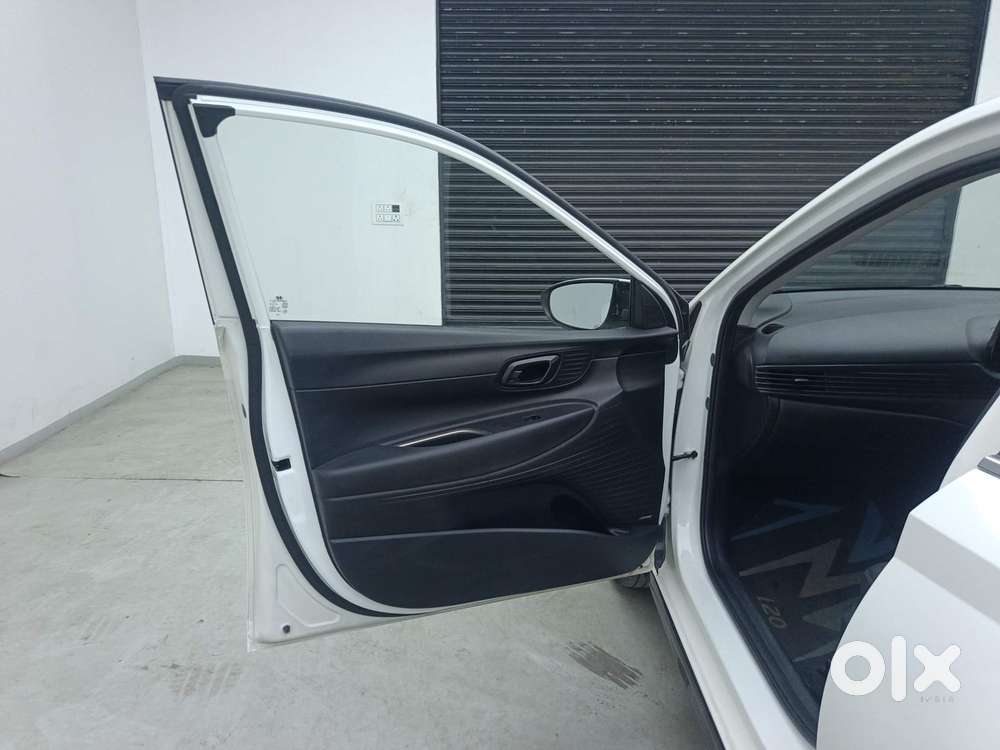 Hyundai New I20 1.0 Asta (o) Turbo Dct, 2021, Petrol