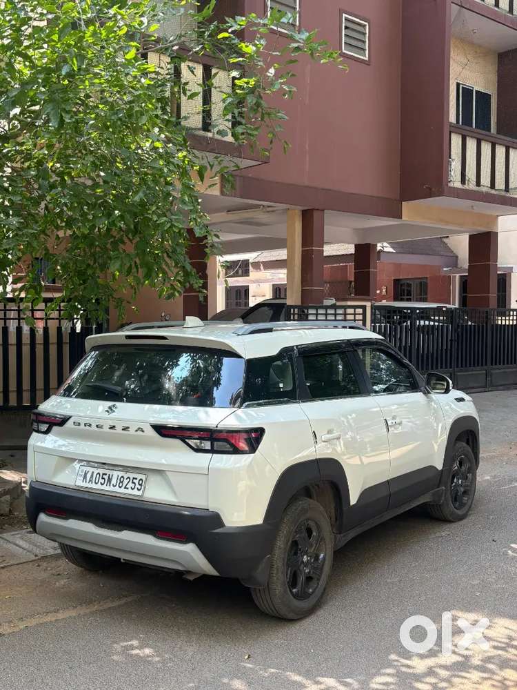 Maruti Suzuki Brezza Zxi 2024 Hybrid Petrol Manual