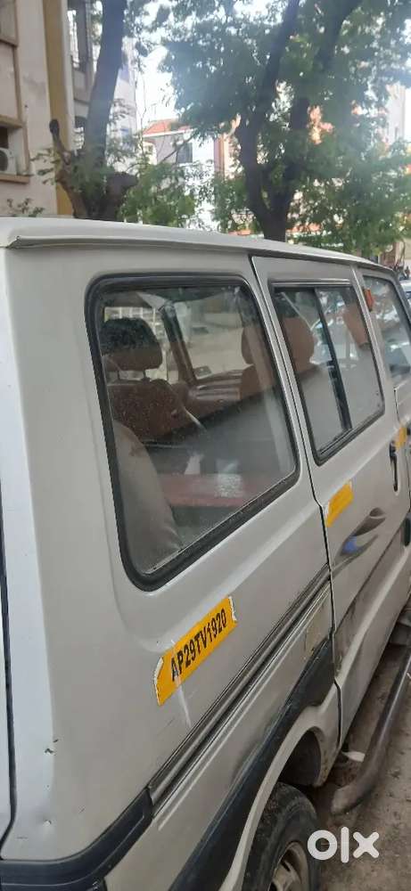 Maruti Suzuki Omni 8 Seater 2006