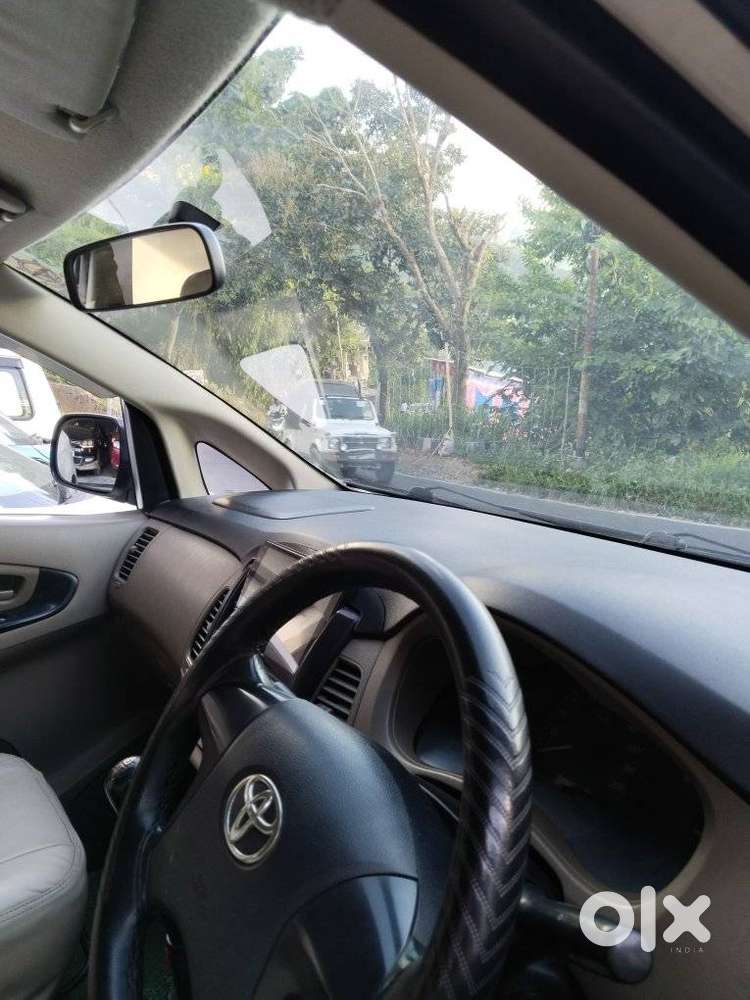 Toyota Innova 2.5 Z Diesel 7 Seater, 2016, Diesel