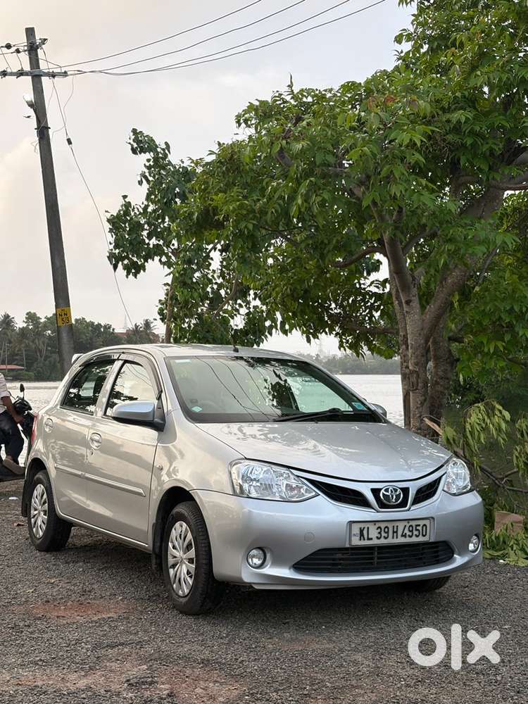 Toyota Etios Liva 2015