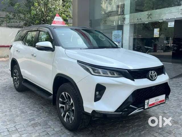 Toyota Fortuner Legender, 2023, Diesel