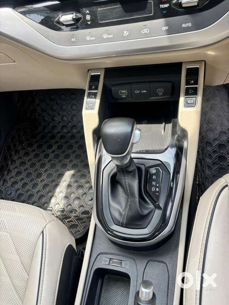 Kia Carens 1.5 Luxury Plus Turbo Dct 7 Str, 2022, Diesel