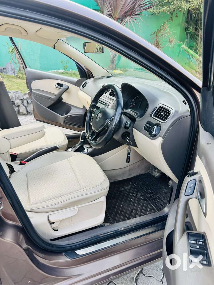 Volkswagen Vento 2013-2015 1.2 Tsi Highline At, 2015, Petrol