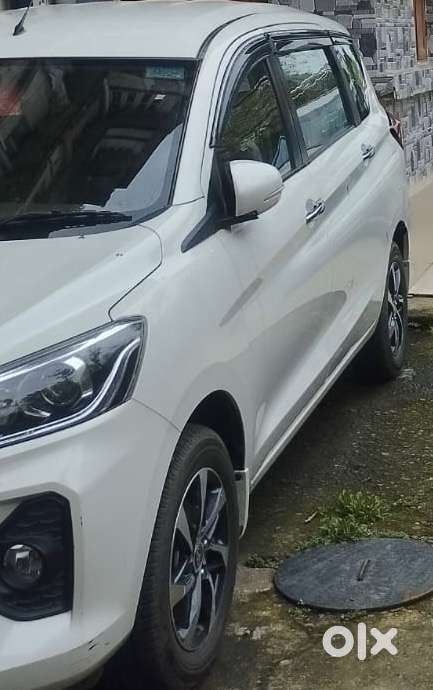 Toyota Rumion V At Petrol 2025