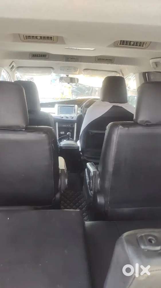 Toyota Innova Crysta 2020 Diesel 220000 Km Driven