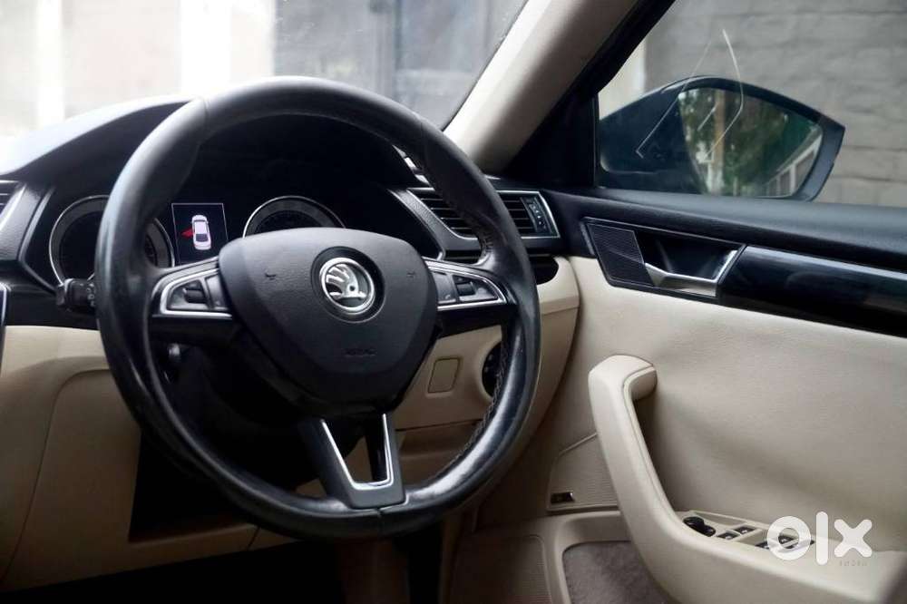 Skoda Superb Style 2.0 Tdi At, 2017, Diesel