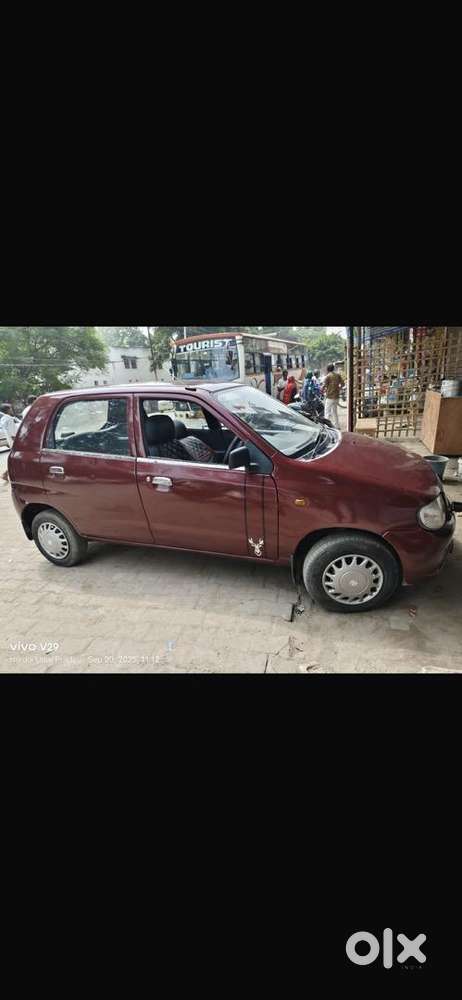 Ek Paisa Nahi Lagana H Gadhi Ek Dam Neet And Clean H