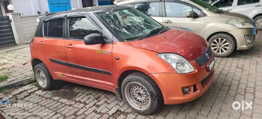 Maruti Suzuki Swift 2005 Manual Petrol