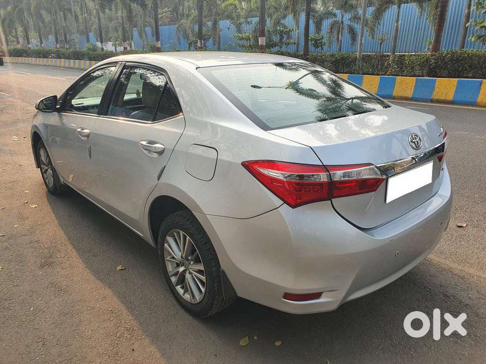 Toyota Corolla Altis Vl At, 2015, Petrol
