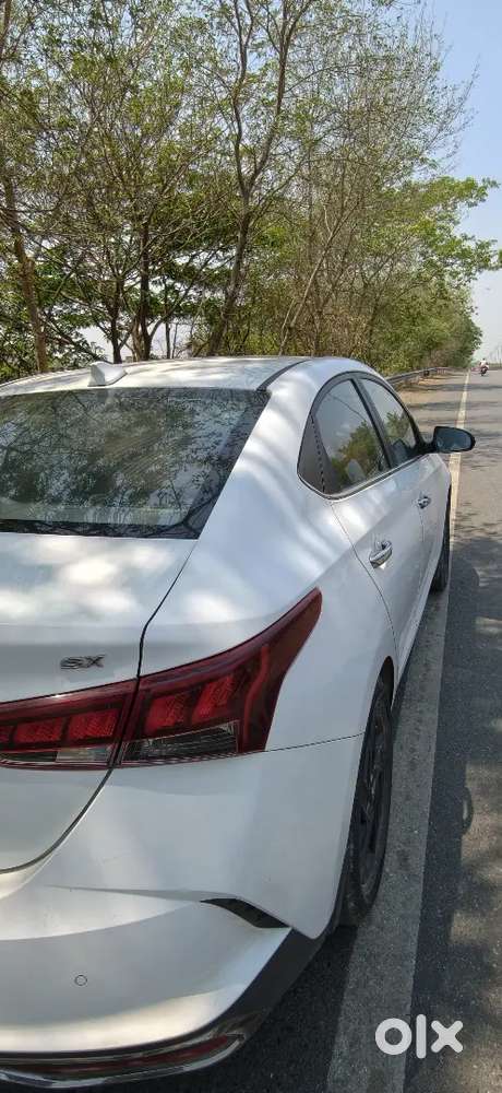 Hyundai Verna 1.5 Sx Petrol Manual 2023